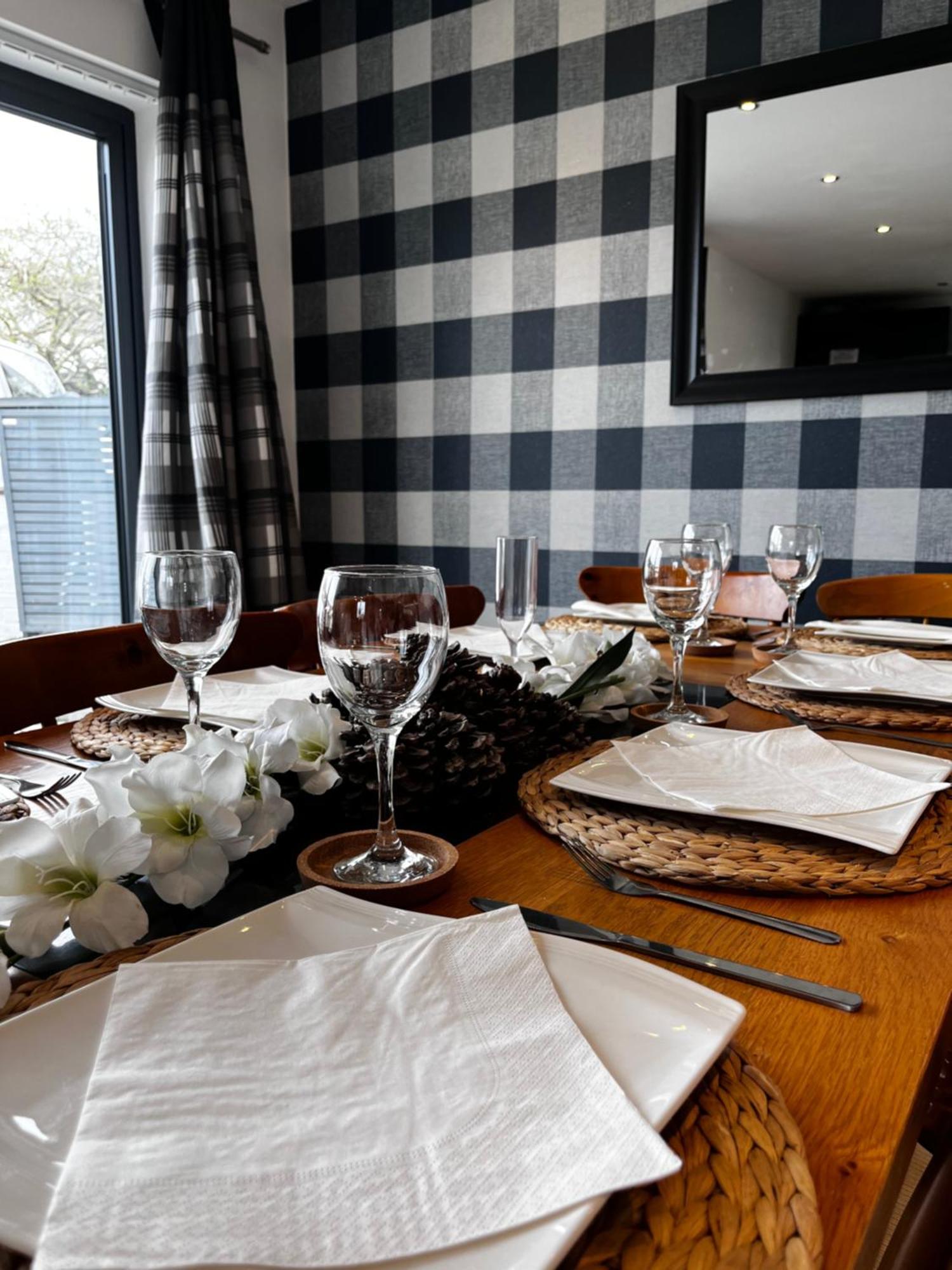 Dreghorn House 4 Bedrooms 3 Toilets 3 Reception Free Parking 233 Mbp Wifi Единбург Екстериор снимка
