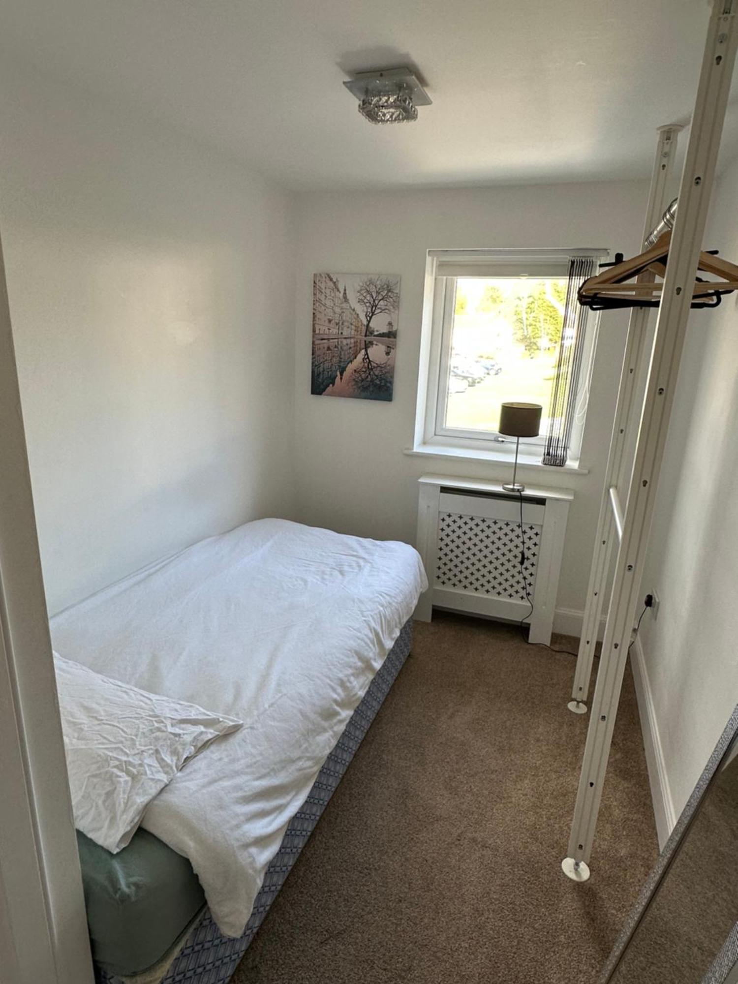 Dreghorn House 4 Bedrooms 3 Toilets 3 Reception Free Parking 233 Mbp Wifi Единбург Екстериор снимка